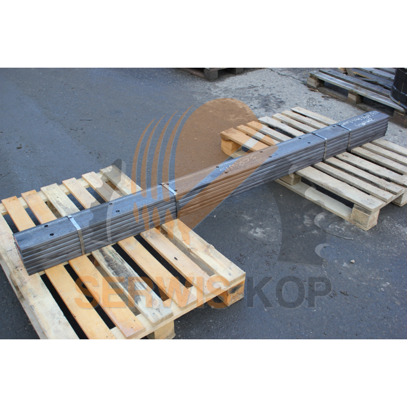Подошва, подходящая для CAT 2406x150x20 — отверстия для винтов HB400