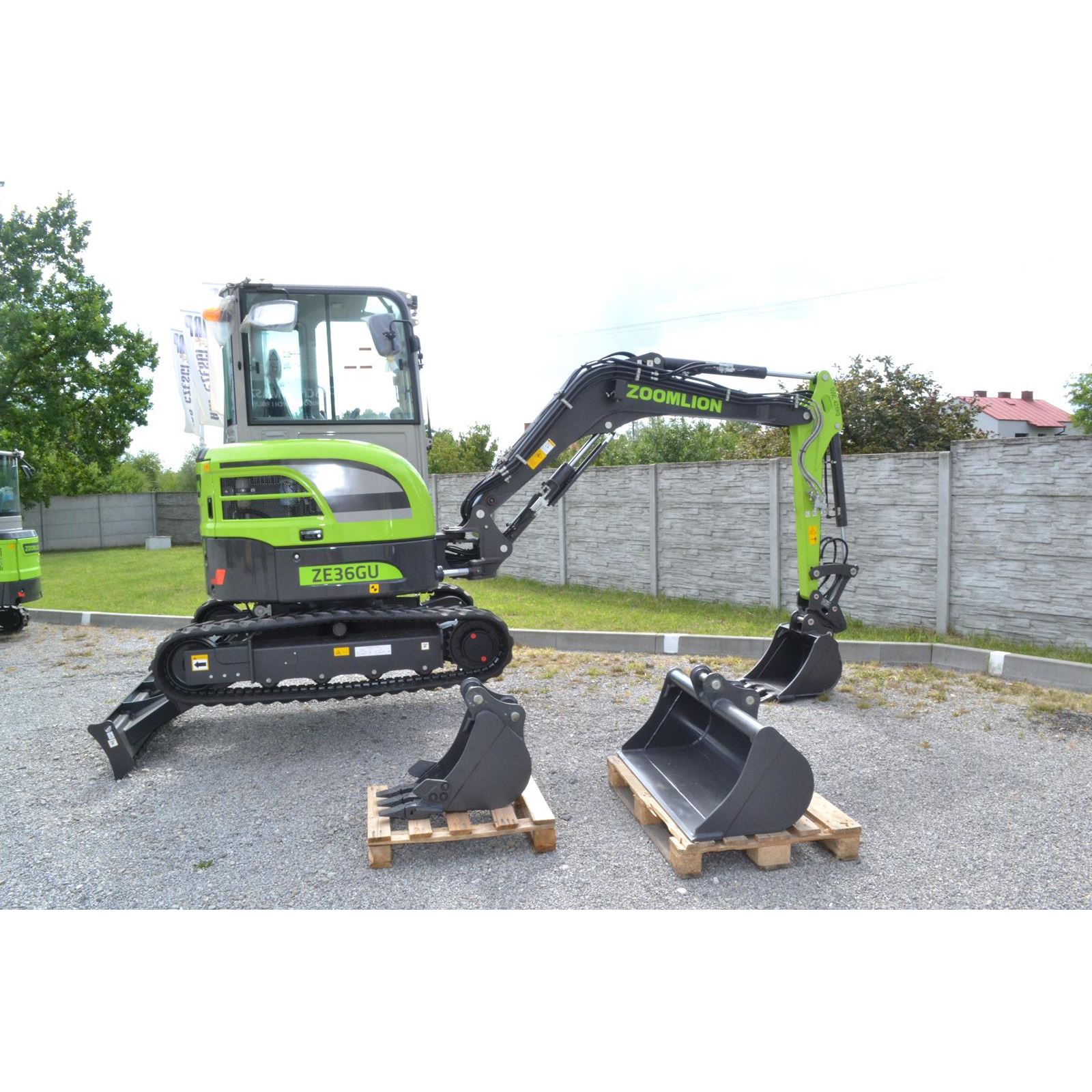 Миниколяска ZOOMLION ZE36GU 3,6T