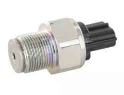 Датчик уровня топлива Common Rail RE520930