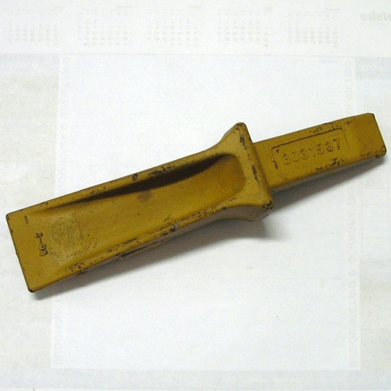 Зуб Bofors погрузчик