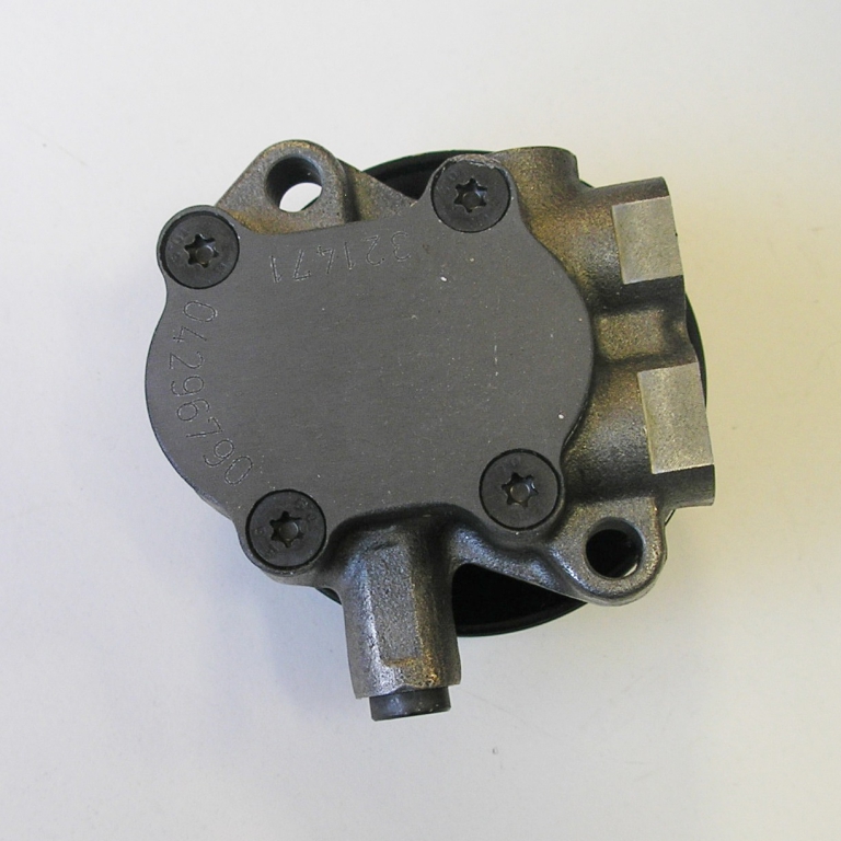 Помпа для топлива Deutz 04296790