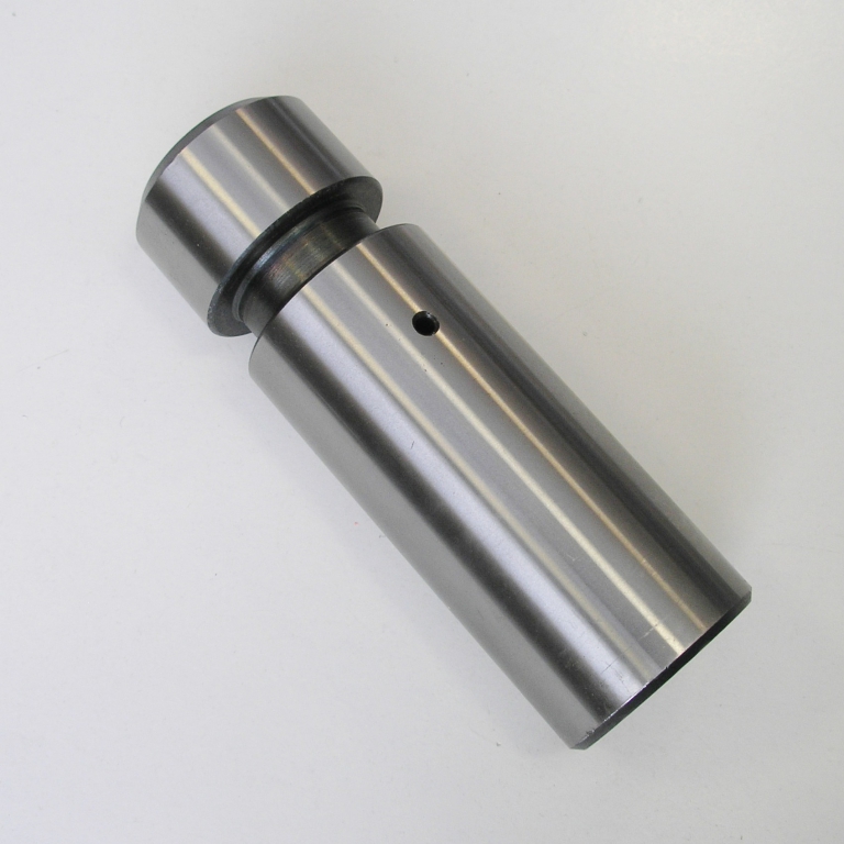 Нижний приводной штифт Case 695SR